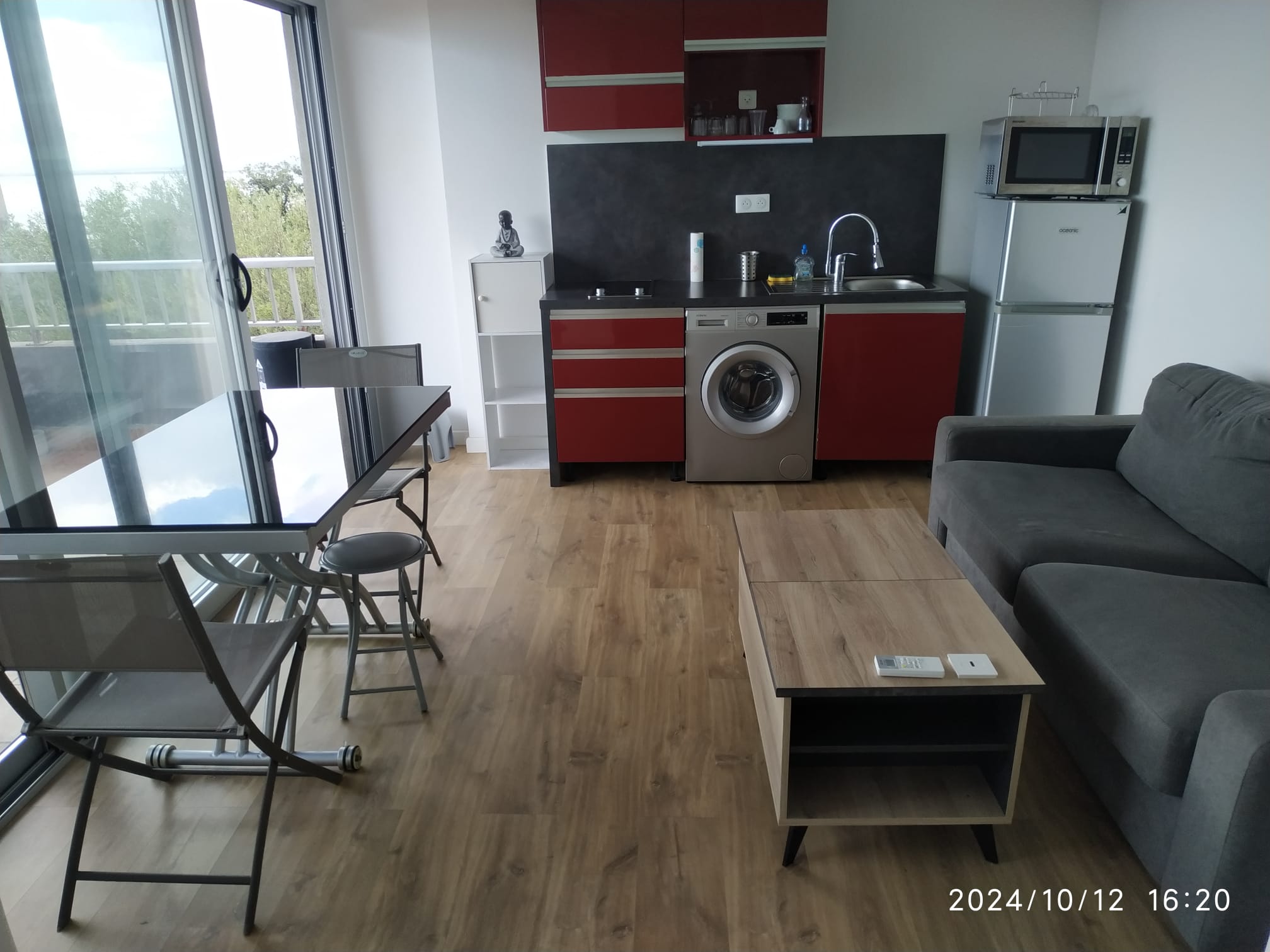 Bastia Nord, hauteurs de Toga, T2, 30 m², 1er étage, asc, terrasse 8.00 m², vue mer, exposition Sud-Est.